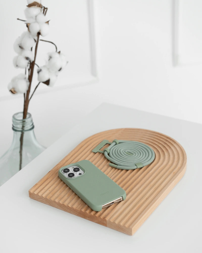 Coque avec cordon vert menthe