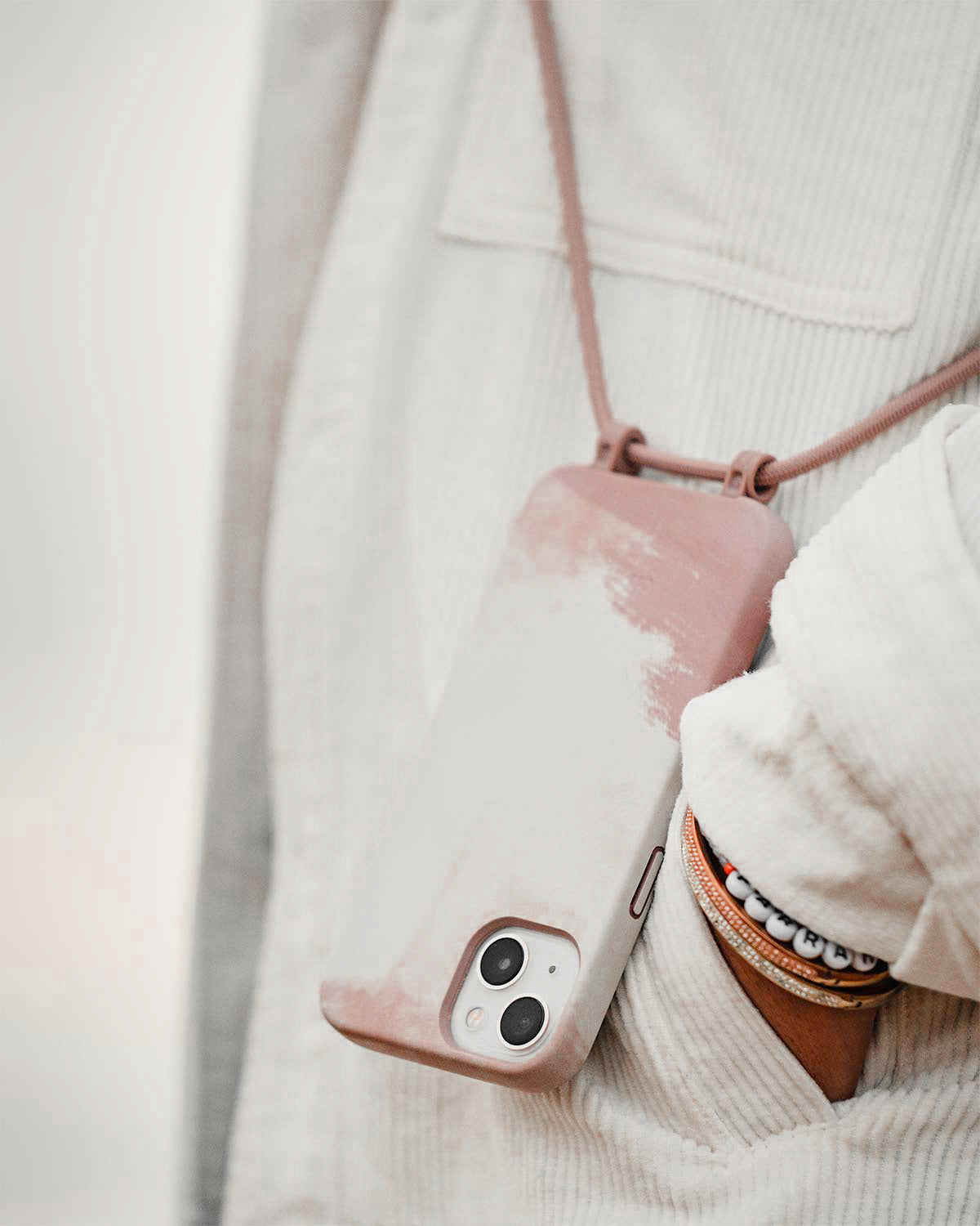 Handykette iPhone 13 Mini Clay Red