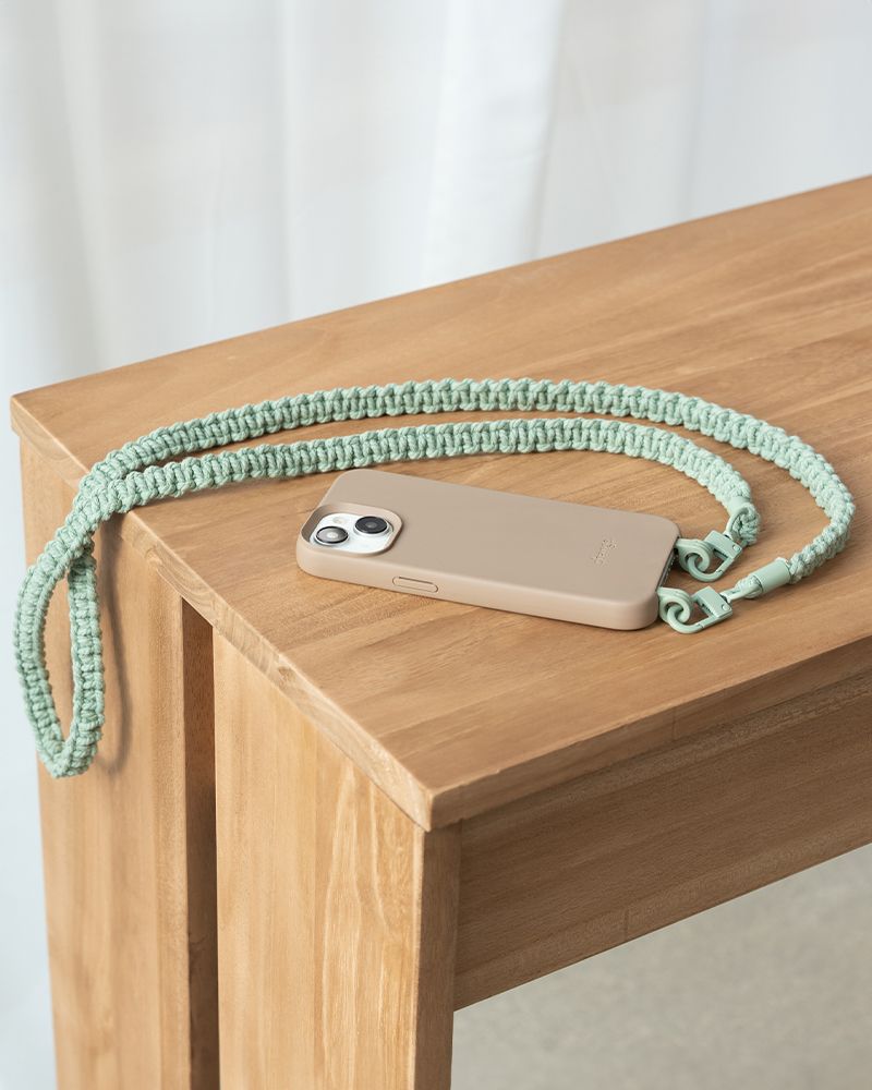 Braided crossbody case removable