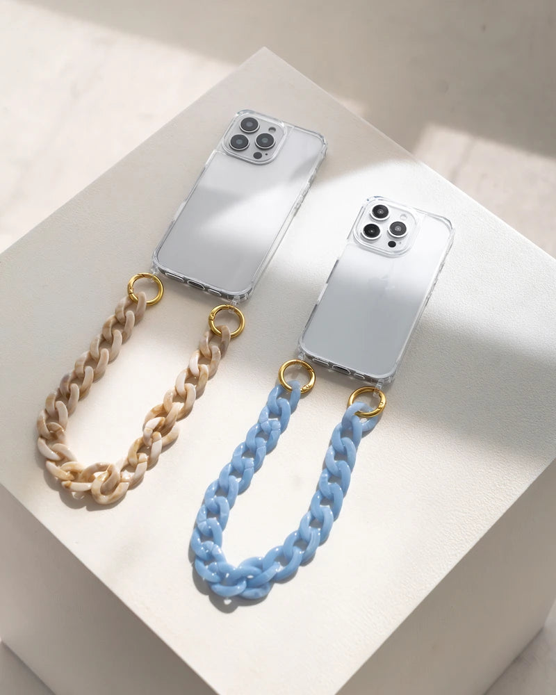 iPhone 17 Hülle MagSafe mit kurzer Kette Clear/Blue